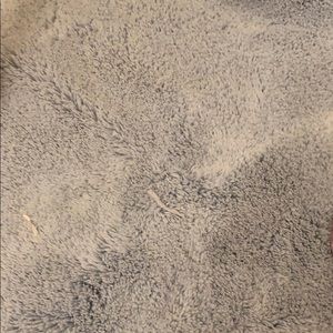 Meet your Posher, Gloria